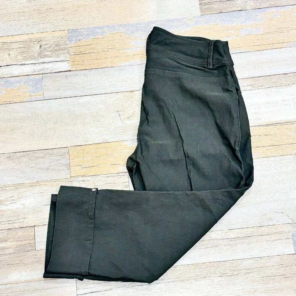 SAN FRANCISCO Khaki‎ Green Stretch Capri Pants Cropped Double Button Size 7
